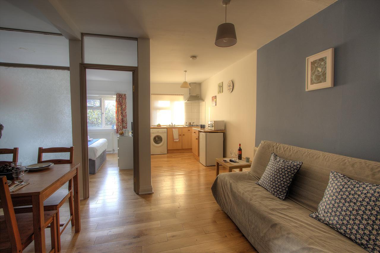 Kilburn Short Appartement *